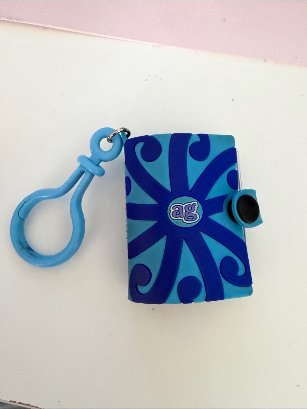 American Girl x iZone Poloroid Photo Album Blue Swirl Keychain Accessory